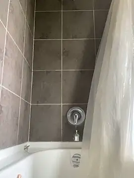 Snapshot of starsaligned chatting on 09/23/25, 10:13 starsaligned online show from 09/23/25, 10:13