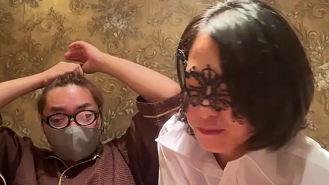 21yuri27 online show from 10/30/25, 02:07