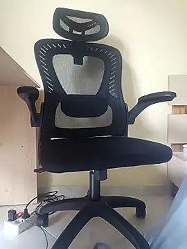 Nesch82 online show from 03/18/26, 09:01