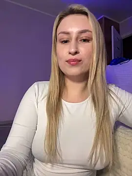 Snapshot of KassandraTress chatting on 05/21/26, 06:37 KassandraTress online show from 05/21/26, 06:37