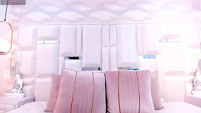 Im Molly Angel online show from 09/08/25, 09:14