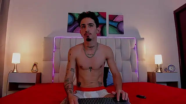 nextboywell1 online show from 05/15/26, 03:35