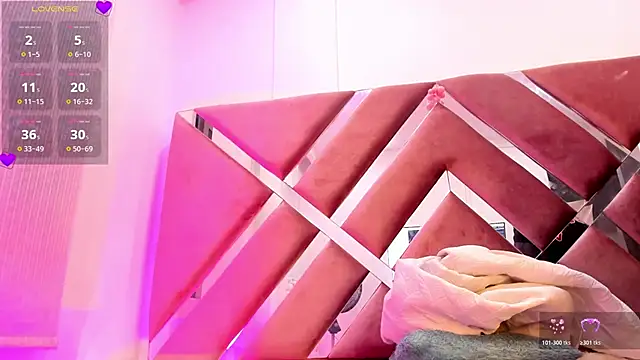  jasmine blush online show from 04/12/26, 11:15