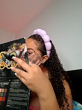 Nicoll 31 online show from 11/13/25, 10:41