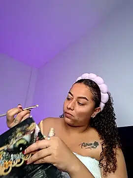 Nicoll 31 online show from 01/14/26, 01:33