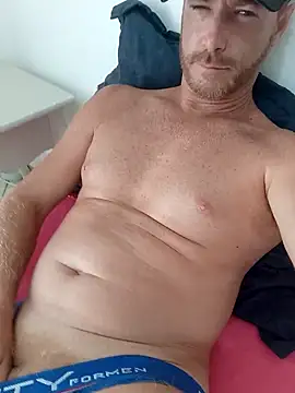 Snapshot of Loiroatv36 chatting on 02/21/26, 02:07 Loiroatv36 online show from 02/21/26, 02:07