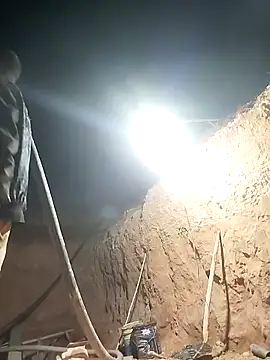 Snapshot of ParousFlow chatting on 10/14/25, 06:42 ParousFlow online show from 10/14/25, 06:42