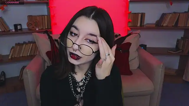 Mistress  Marcelline online show from 09/25/25, 10:41