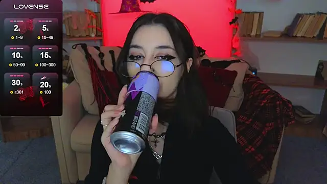 Mistress  Marcelline online show from 10/19/25, 09:32