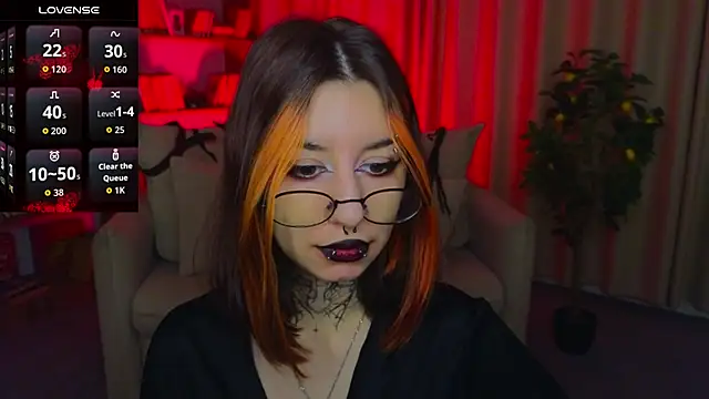 Mistress  Marcelline online show from 04/14/26, 01:33