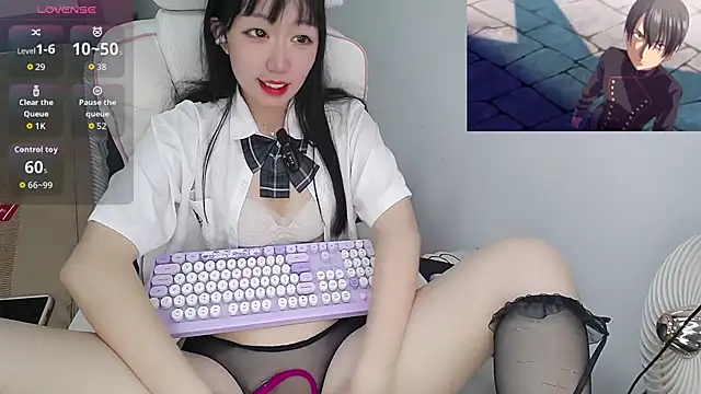 Angela-AMY online show from 10/17/25, 03:31