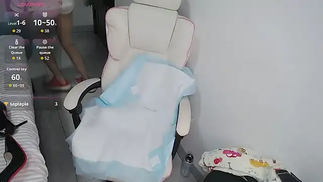 Angela-AMY online show from 11/15/25, 09:39