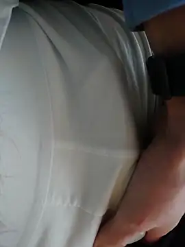 Snapshot of MyDick4You666 chatting on 02/18/26, 11:06 MyDick4You666 online show from 02/18/26, 11:06