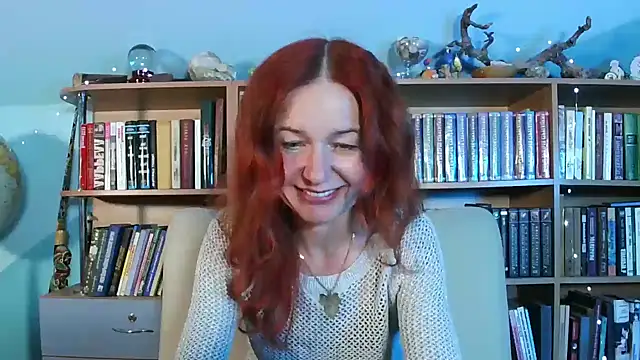 Foxilady357 online show from 04/18/26, 01:59