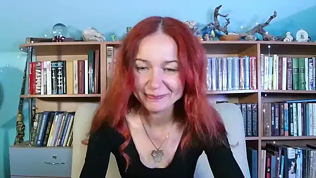 Snapshot of Foxilady357 chatting on 04/25/26, 01:36 Foxilady357 online show from 04/25/26, 01:36