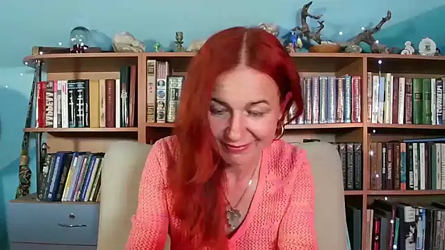Snapshot of Foxilady357 chatting on 05/11/26, 04:04 Foxilady357 online show from 05/11/26, 04:04