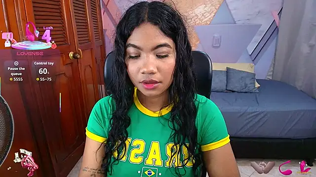 sharlottxl online show from 12/14/25, 01:33