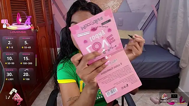 sharlottxl online show from 12/23/25, 02:20