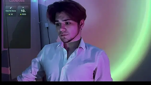 Snapshot of 1RobertTT chatting on 10/09/25, 08:51 1RobertTT online show from 10/09/25, 08:51