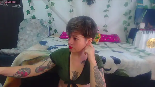 Snapshot of Mitsuha_gate chatting on 01/16/26, 02:43 Mitsuha gate online show from 01/16/26, 02:43