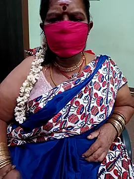 Snapshot of amuthasree chatting on 09/13/25, 04:07 amuthasree online show from 09/13/25, 04:07