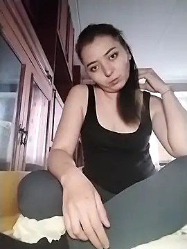 Viktoriia27 online show from 04/13/26, 03:50