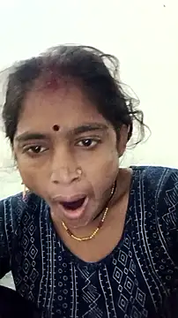 Guriya0076 online show from 10/01/25, 10:38