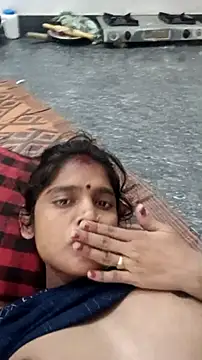 Guriya0076 online show from 10/03/25, 04:15