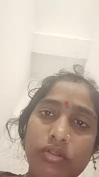 Snapshot of Guriya0076 chatting on 07/19/26, 12:36 Guriya0076 online show from 07/19/26, 12:36