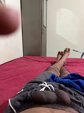 Snapshot of kissyou__89 chatting on 10/09/25, 04:27 kissyou  89 online show from 10/09/25, 04:27