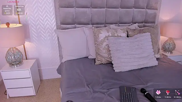 Snapshot of lucianacohelo chatting on 10/30/25, 09:15 lucianacohelo online show from 10/30/25, 09:15