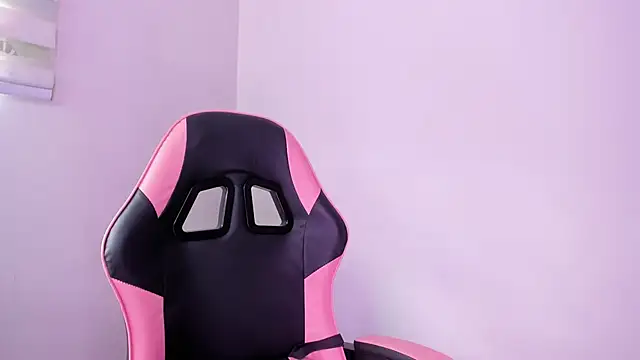 Arianna Jannes online show from 03/20/26, 05:29