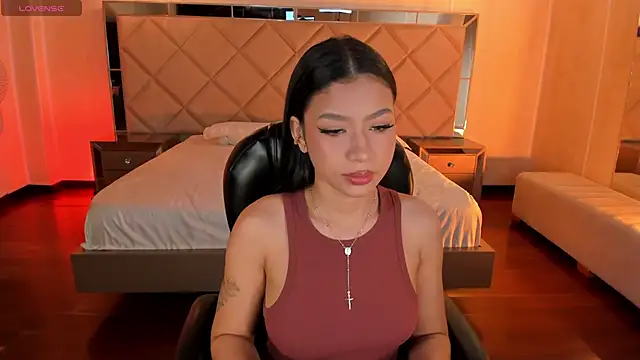 SophieHouston  online show from 03/04/26, 02:06