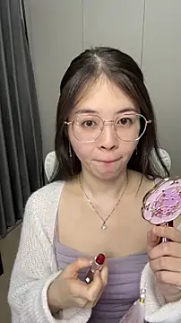 Qianqian-888 online show from 12/04/25, 12:42