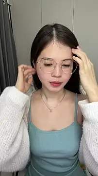 Qianqian-888 online show from 12/20/25, 12:40