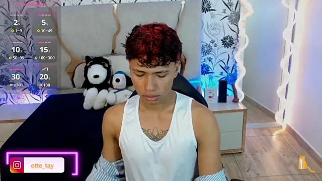 Ette tay online show from 10/13/25, 03:06