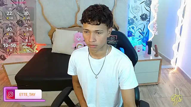 Ette tay online show from 11/09/25, 04:11