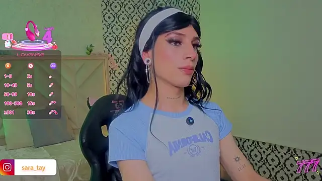 Snapshot of boyfox_tay chatting on 07/16/26, 03:56 boyfox tay online show from 07/16/26, 03:56