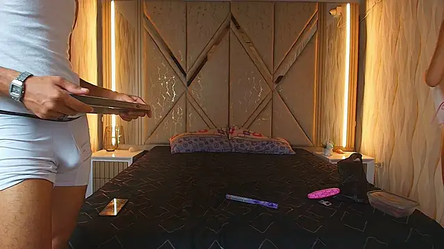 Hotcouple 222 online show from 04/02/26, 07:17