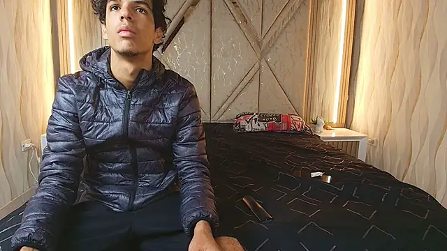 Hotcouple 222 online show from 04/04/26, 07:17