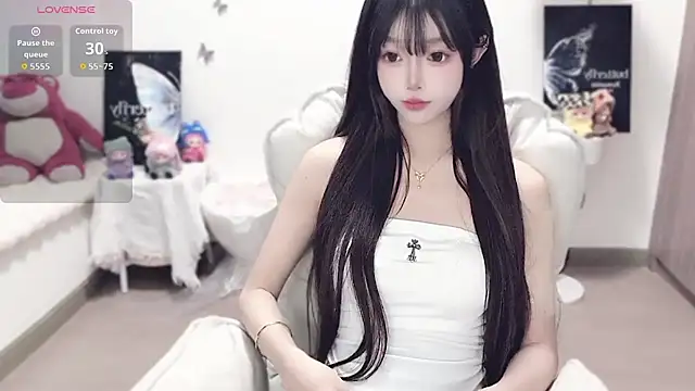 -EEBABY online show from 10/15/25, 10:21