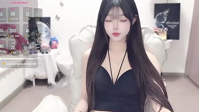 -EEBABY online show from 11/09/25, 11:47