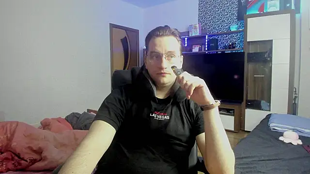 romiosabrino online show from 03/16/26, 12:42