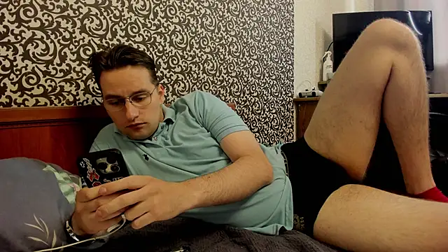 Snapshot of romiosabrino chatting on 05/08/26, 01:16 romiosabrino online show from 05/08/26, 01:16