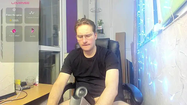 Snapshot of romiosabrino chatting on 06/10/26, 10:30 romiosabrino online show from 06/10/26, 10:30