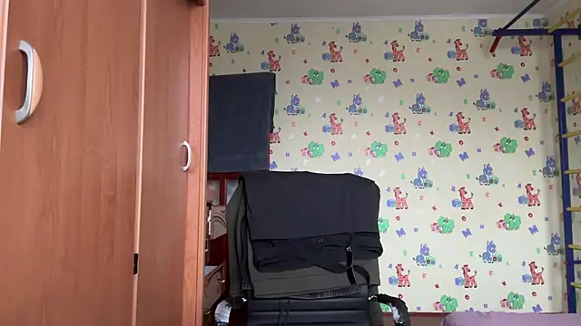 chiraq1945 online show from 12/20/25, 07:48