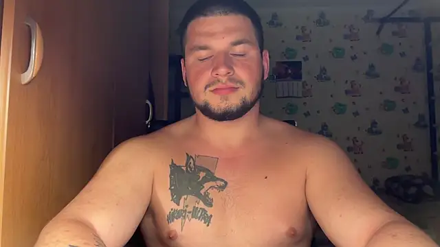 chiraq1945 online show from 05/17/26, 05:42