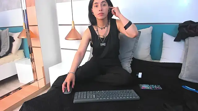 Ashkoreh online show from 02/17/26, 08:59