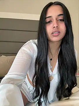 LilMisIndianx online show from 01/12/26, 01:27