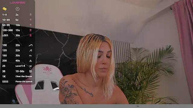 daisyblushh online show from 11/15/25, 05:09